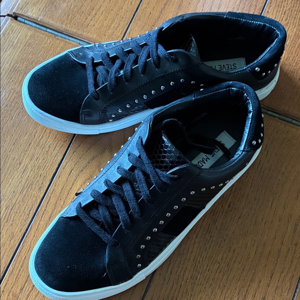 Steve Madden Black Low-Top Sneakers with Silver Stud Accents